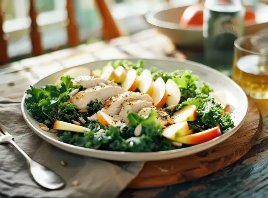 Stashcook | Kale Salad with Chicken, Apples, Sunflower Seeds & Gouda