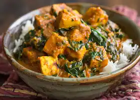 Spiced Paneer and Spinach Curry recipe