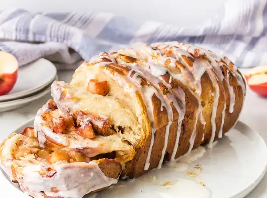 Stashcook | Apple Pull Apart Bread