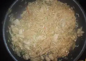 Quick and Easy Chicken Lo Mein recipe