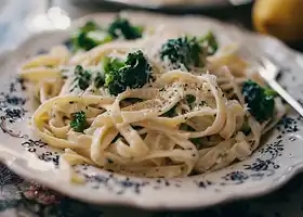 Creamy Fettuccine with Broccoli and Lemon recipe