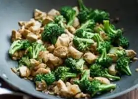 Healthy Chicken Breast and Broccoli Stir Fry Recipe recipe