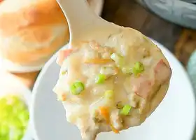 Easy Instant Pot Clam Chowder recipe