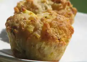 Bacon and Egg Breakfast Muffins recipe