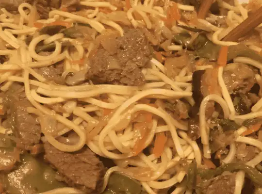 Stashcook | Instant Pot Beef Lo Mein
