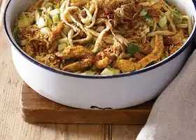 Spicy chicken nasi goreng recipe