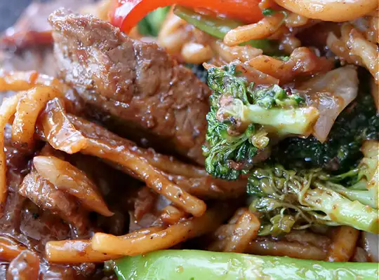 Stashcook | Beef and Broccoli Lo Mein