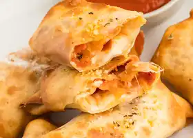 Pizza Egg Rolls recipe