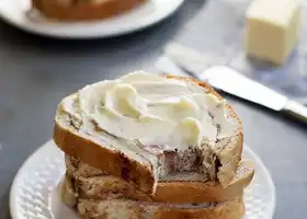 Homemade Cinnamon Swirl Bread recipe