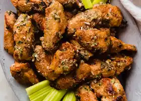 Super Crispy Garlic Parmesan Wings recipe