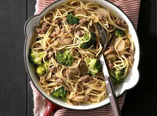 Stashcook | Broccoli Beef Lo Mein