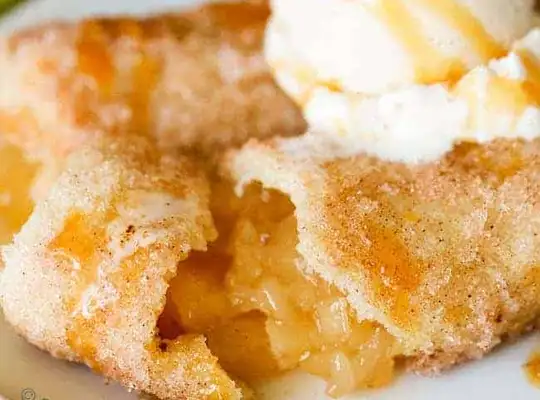 Stashcook | Baked Apple Pie Roll Ups