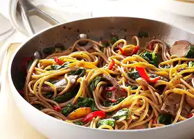 Beef & Spinach Lo Mein recipe