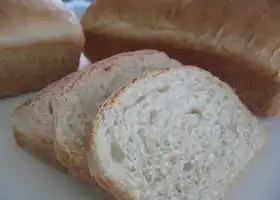 Delicious Homemade White Bread recipe