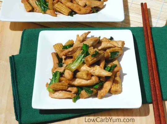 Stashcook | Chicken with Bok Choy and Baby Corn