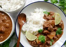 Slow Cooker Massaman Curry Recipe recipe