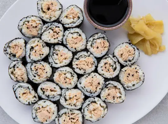 Stashcook | Makizushi (Japanese Tuna Roll)