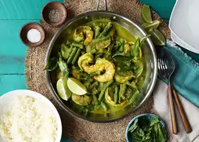 Shrimp and Coconut Curry With Green Beans recipe