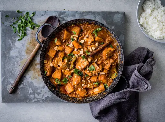 Stashcook | Vegan jackfruit massaman curry