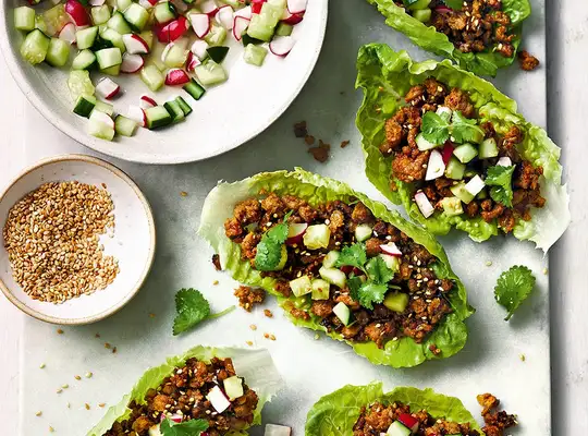 Stashcook | Sticky pork and pickle lettuce wraps