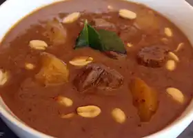 skinnymixer's Massaman Beef Curry recipe