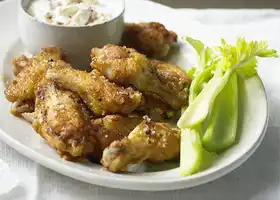 Buffalo wings with blue cheese dip recipe