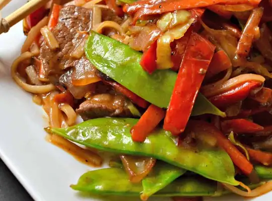 Stashcook | Easy Beef Lo Mein Recipe