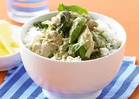 Chicken, cashew and coconut curry recipe
