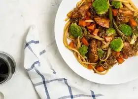 Healthy Chicken Lo Mein recipe