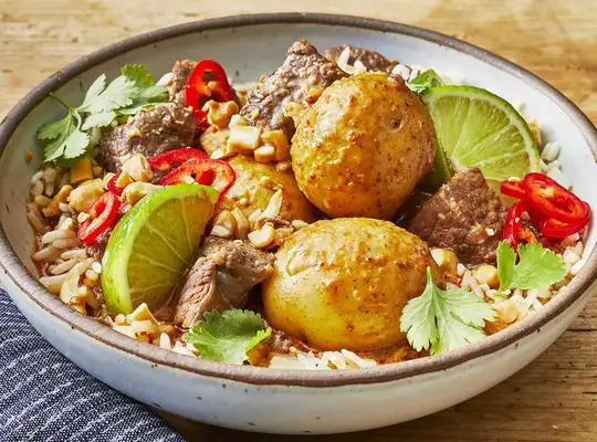 Stashcook | Slow Cooker Beef Massaman Curry