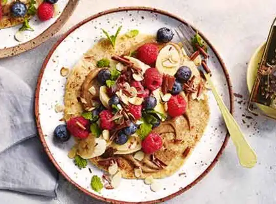 Stashcook | Almond, berry and banana breakfast tacos