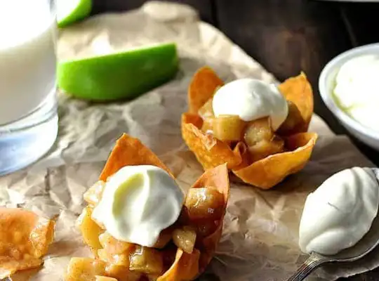 Stashcook | Mini Apple Pie Wonton Cups