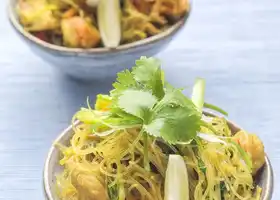 Simple Delicious Singapore Noodles recipe