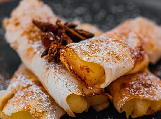 Stashcook | Apple Pie Egg Rolls