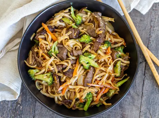 Stashcook | Beef Lo Mein Recipe